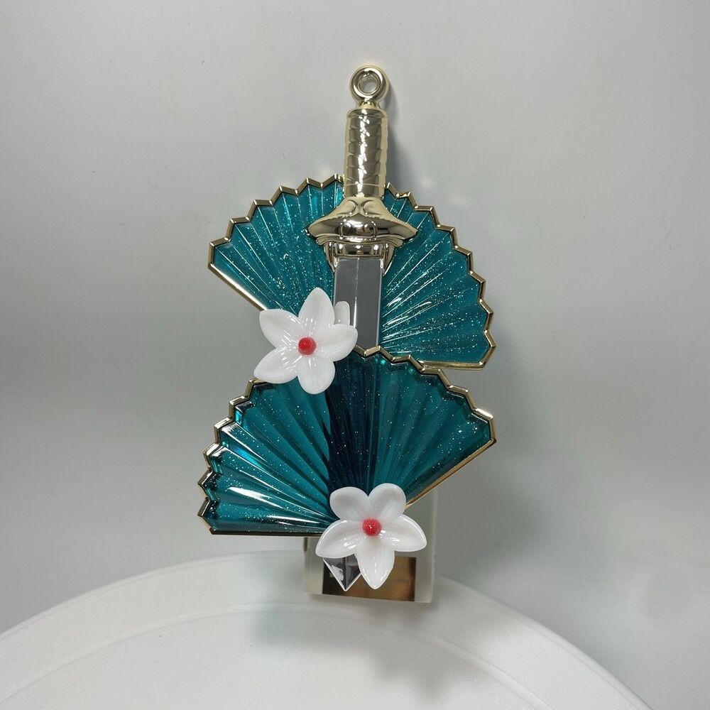 Bath & Body Works Disney Mulan Sword Fan Wallflowers Light Up Plug In Brand New